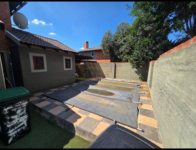 4 BEDROOM FREEHOLD FOR SALE IN WATERVAL EAST